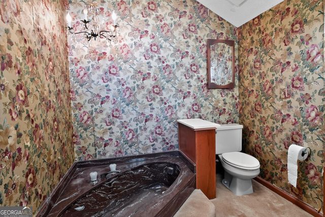 612 Tom Smith Road SW, Lilburn, GA 30047