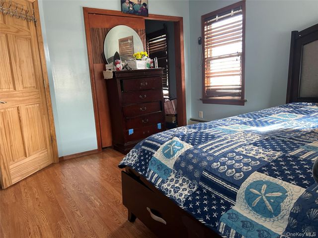 160 N Central Avenue, Valley Stream, NY 11580