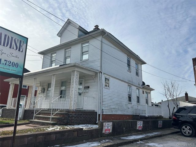 160 N Central Avenue, Valley Stream, NY 11580