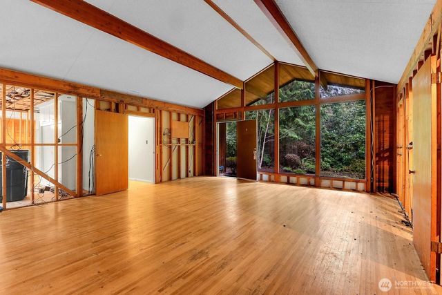 10815 Algonquin Road, Woodway, WA 98020