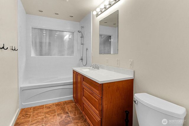 10815 Algonquin Road, Woodway, WA 98020