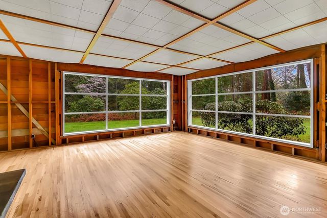 10815 Algonquin Road, Woodway, WA 98020