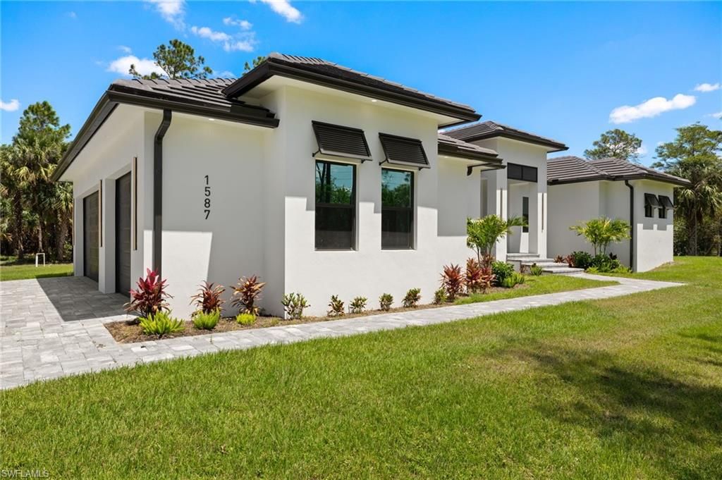 1587 Golden Gate BLVD W, NAPLES, FL 34120 — photo 3