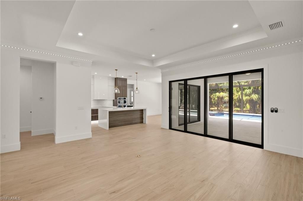1587 Golden Gate BLVD W, NAPLES, FL 34120 — photo 5