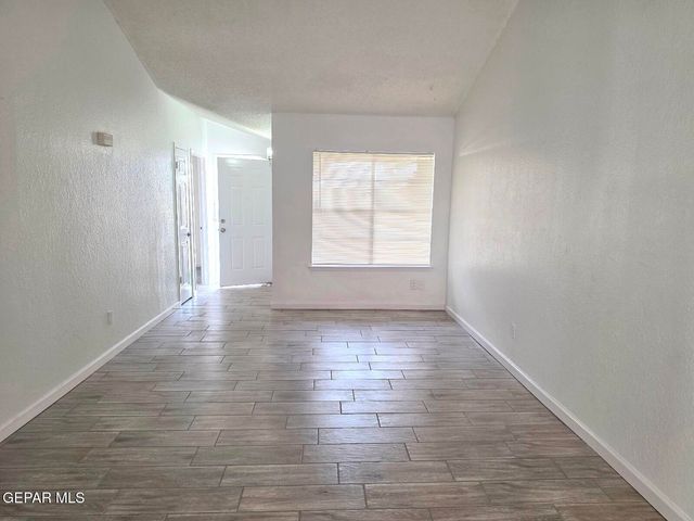 944 MONTERA Road, El Paso, TX 79907