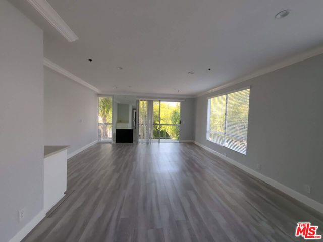 1844 Thayer Avenue 202, Los Angeles, CA 90025
