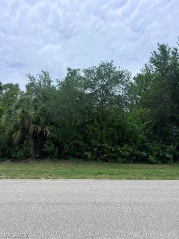 6046 Gillot BLVD, Port Charlotte, FL 33981