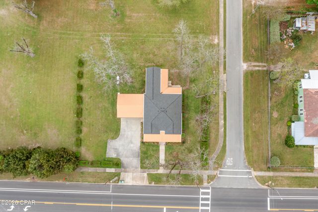 5349 10th Street, Malone, FL 32445