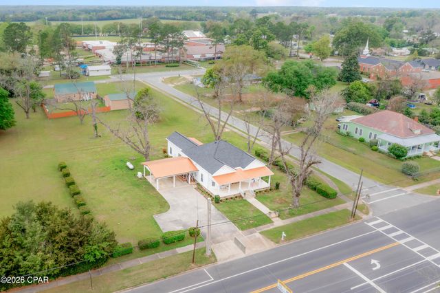 5349 10th Street, Malone, FL 32445