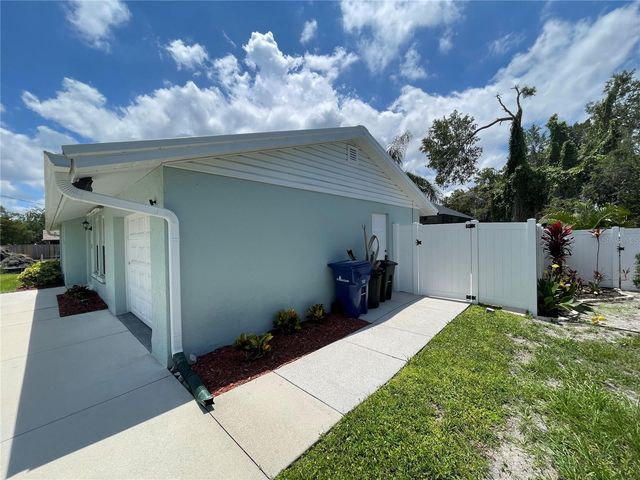 3410 BAY STREET, Sarasota, FL 34237