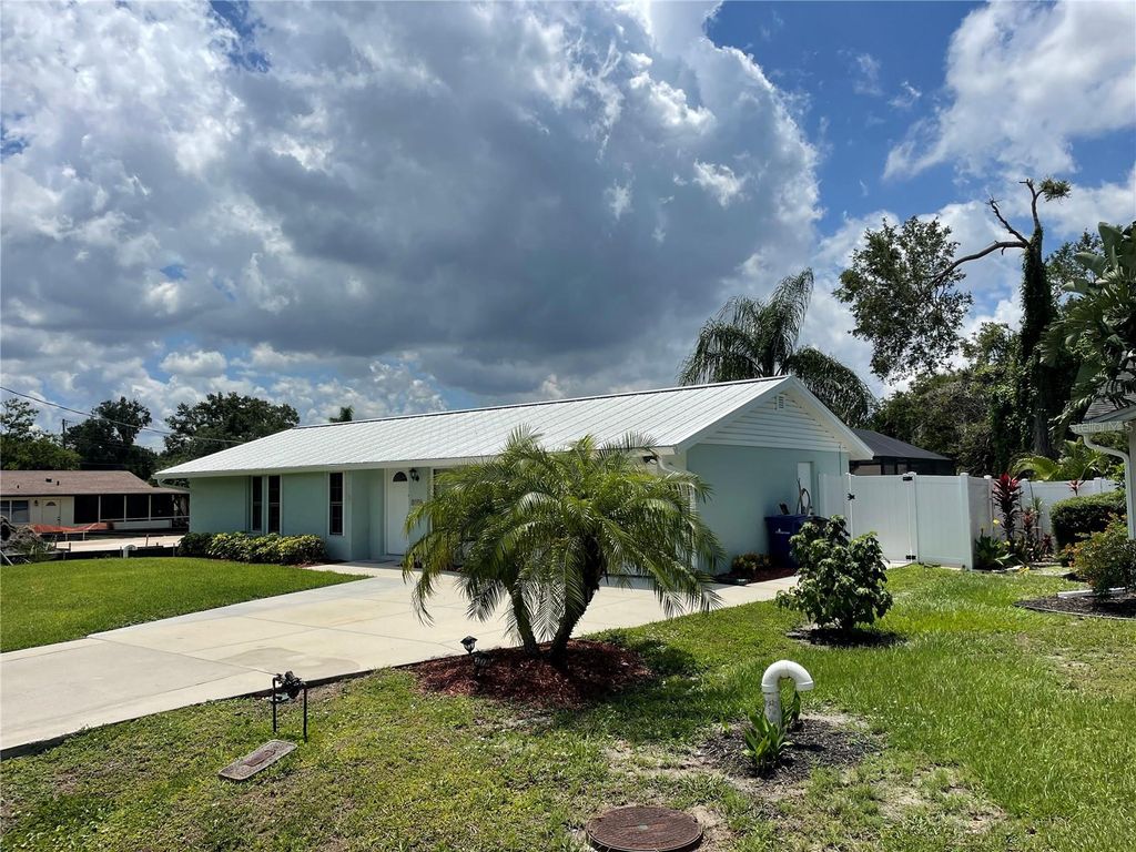 3410 BAY STREET, Sarasota, FL 34237