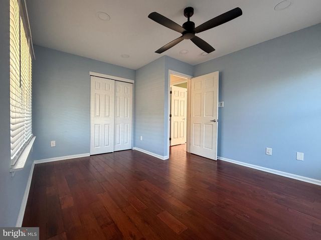 24 CRAIG DR, Woodbury, NJ 08096