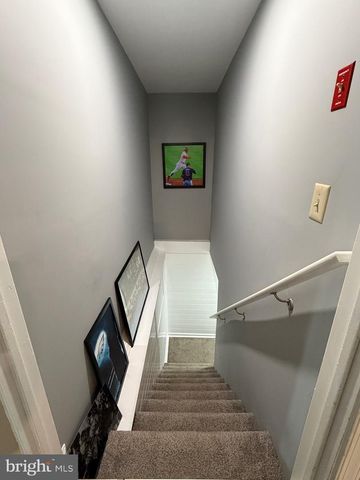 24 CRAIG DR, Woodbury, NJ 08096