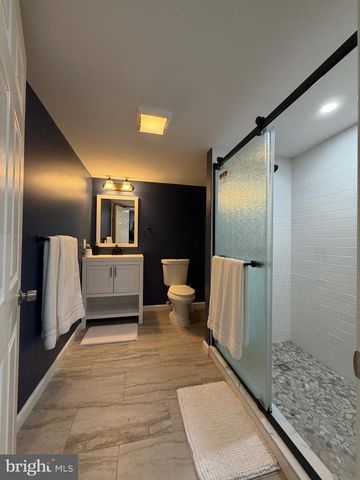 24 CRAIG DR, Woodbury, NJ 08096