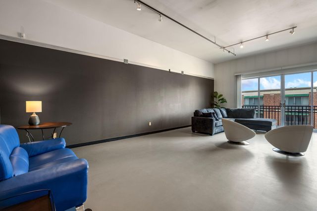 400 Central Avenue SE 305 305, Albuquerque, NM 87102