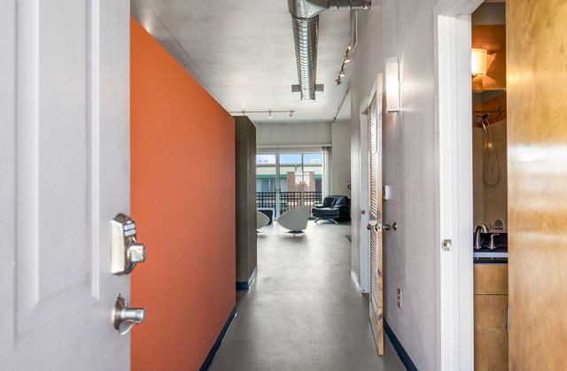400 Central Avenue SE 305 305, Albuquerque, NM 87102