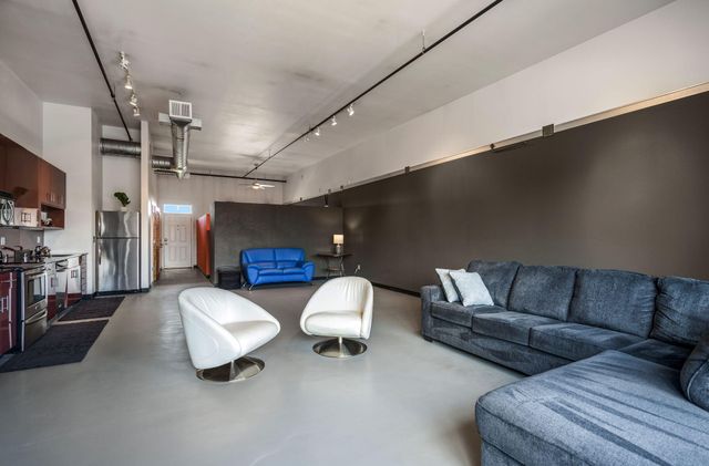 400 Central Avenue SE 305 305, Albuquerque, NM 87102