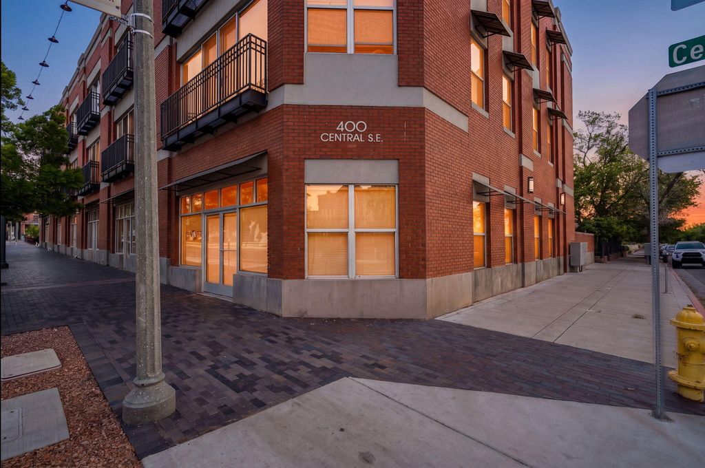 400 Central Avenue SE 305 305, Albuquerque, NM 87102
