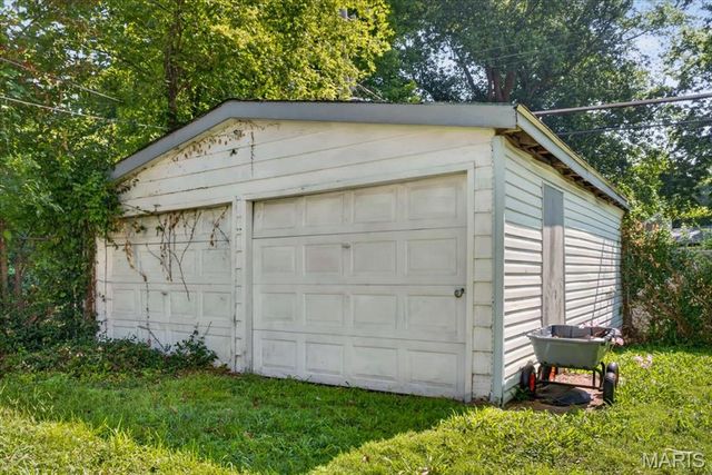 438 N 5th Street, Belleville, IL 62220