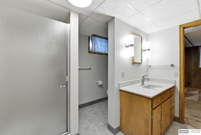 2213 Greensboro Avenue, Bellevue, NE 68005
