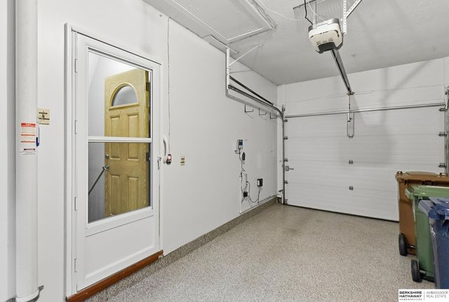 2213 Greensboro Avenue, Bellevue, NE 68005