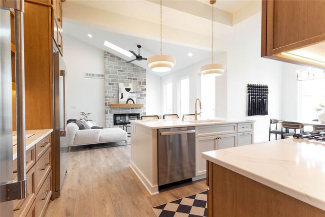 18109 Tanglewood Drive, Clive, IA 50325