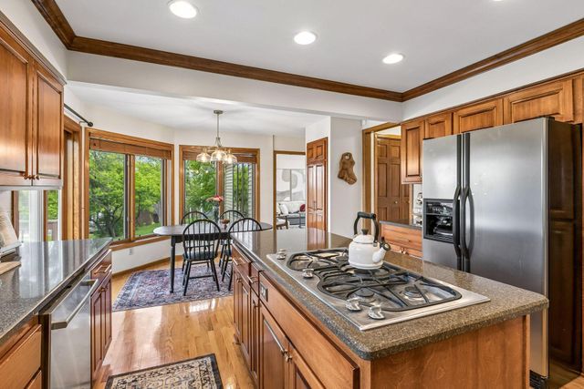 12990 57th Avenue N, Plymouth, MN 55442