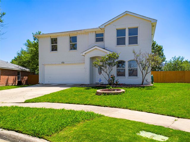 920 Kendall Drive, Arlington, TX 76001