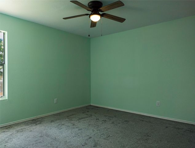 920 Kendall Drive, Arlington, TX 76001