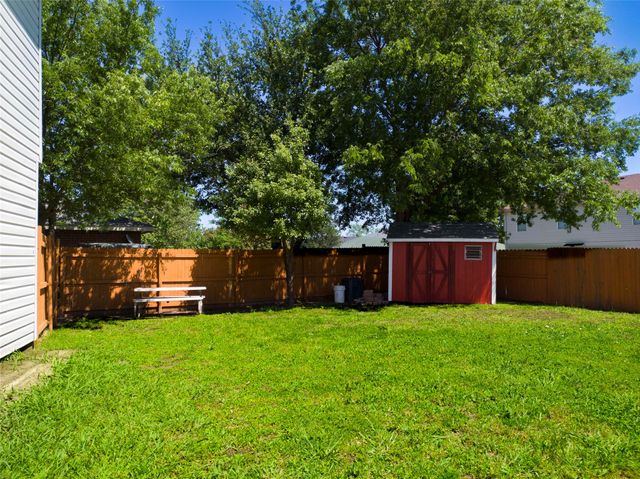 920 Kendall Drive, Arlington, TX 76001