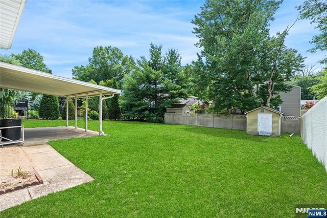 13 Lake Drive, Westwood, NJ 07675