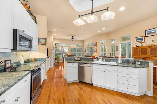 9440 SW 35TH LANE, Gainesville, FL 32608