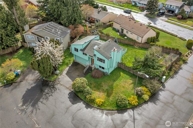 11305 SE 228th Place, Kent, WA 98031