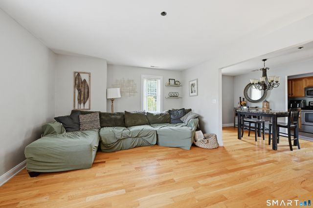 2 Stetson Place 2, Danbury, CT 06811