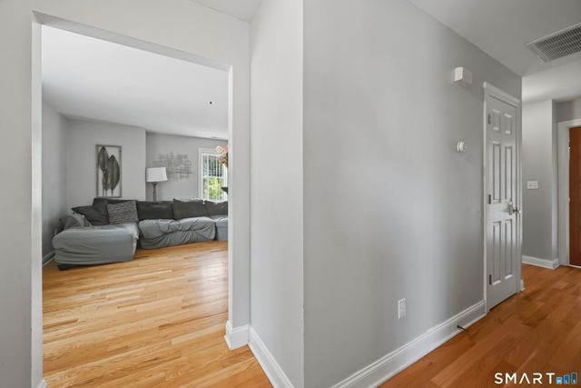 2 Stetson Place 2, Danbury, CT 06811