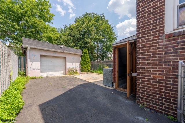 317 Mitchell Ave, Linden City, NJ 07036