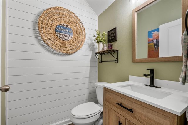 1081 Water Oak Lane, Brookshire, TX 77423