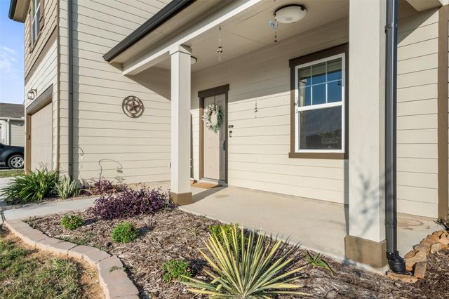 1081 Water Oak Lane, Brookshire, TX 77423