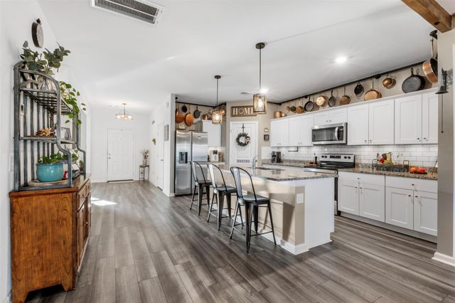 1081 Water Oak Lane, Brookshire, TX 77423