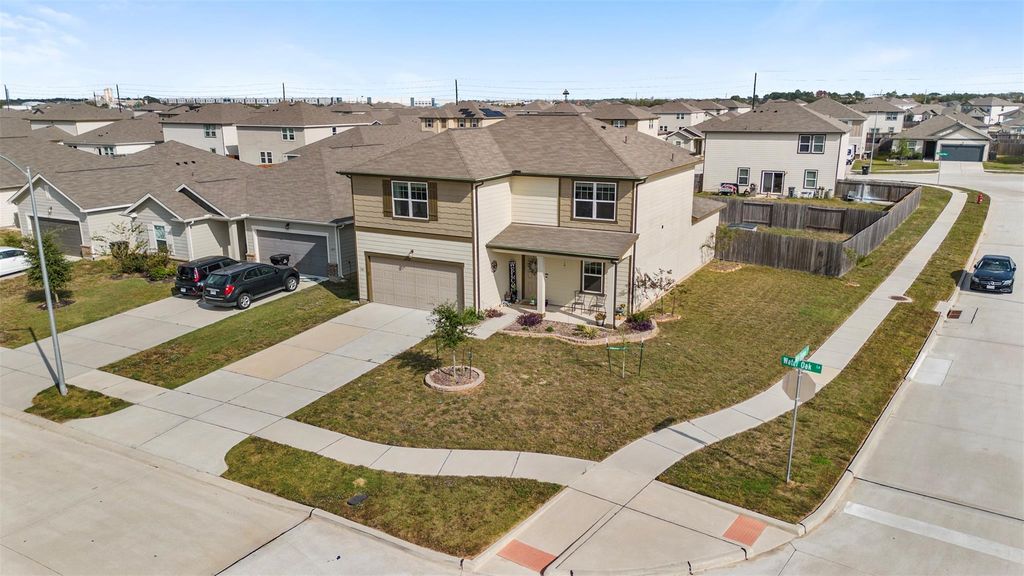 1081 Water Oak Lane, Brookshire, TX 77423