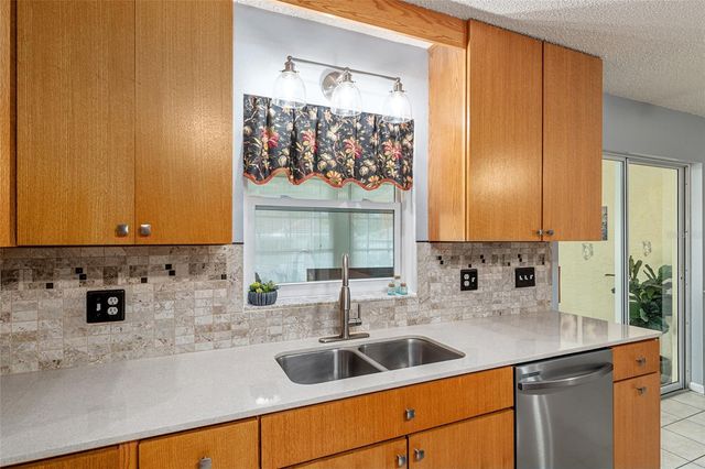 9770 SW 97TH PLACE, Ocala, FL 34481