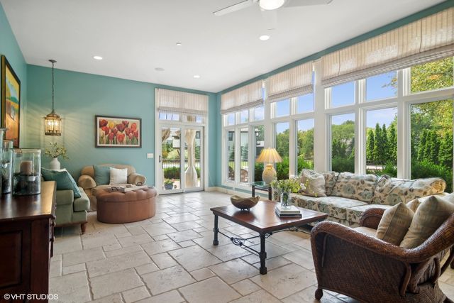 5881 Teal Lane, Long Grove, IL 60047