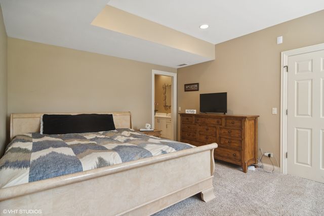 5881 Teal Lane, Long Grove, IL 60047