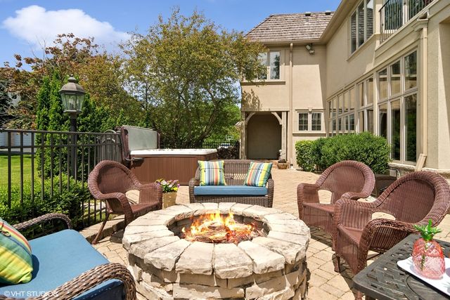 5881 Teal Lane, Long Grove, IL 60047