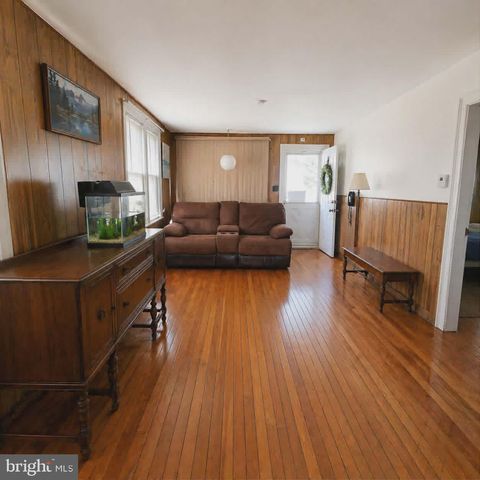 149 ROYAL AVE, Winchester, VA 22602
