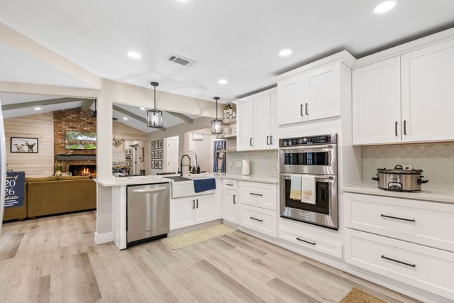 4014 Kerr Circle, Farmers Branch, TX 75244