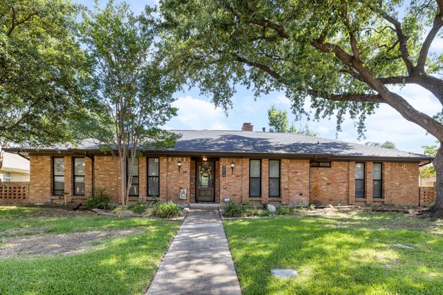 4014 Kerr Circle, Farmers Branch, TX 75244