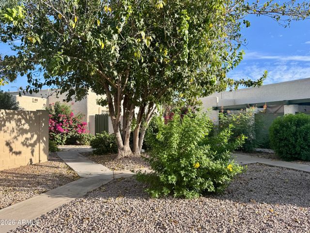606 S Evergreen Road, Tempe, AZ 85288