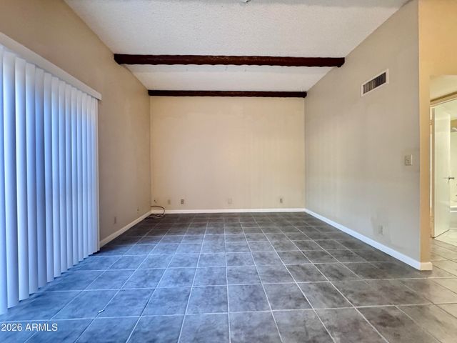 606 S Evergreen Road, Tempe, AZ 85288