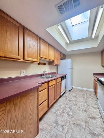 606 S Evergreen Road, Tempe, AZ 85288